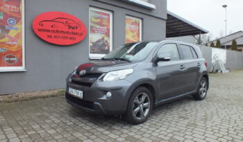 TOYOTA URBAN 13 benzyna 2009r-1 rej 2010 full