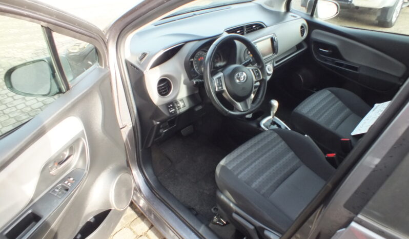 TOYOTA YARIS 13 benzyna AUTOMAT – 2016r full