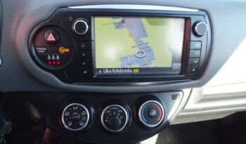 TOYOTA YARIS 1.3 benzyna 2015r full