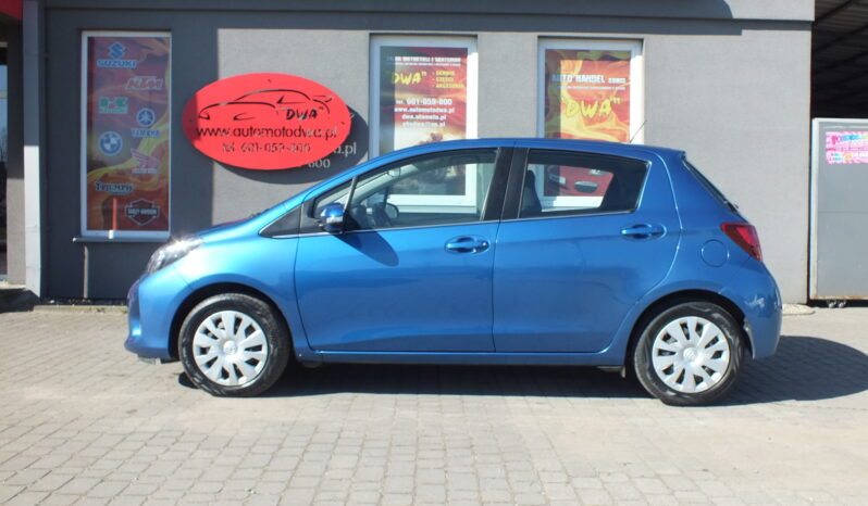 TOYOTA YARIS 1.3 benzyna 2015r full