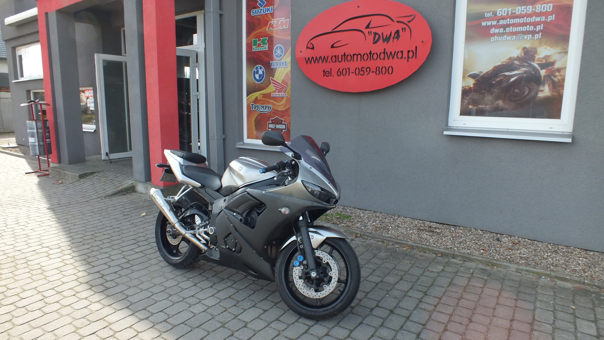 
								YAMAHA R 6 2003 full									