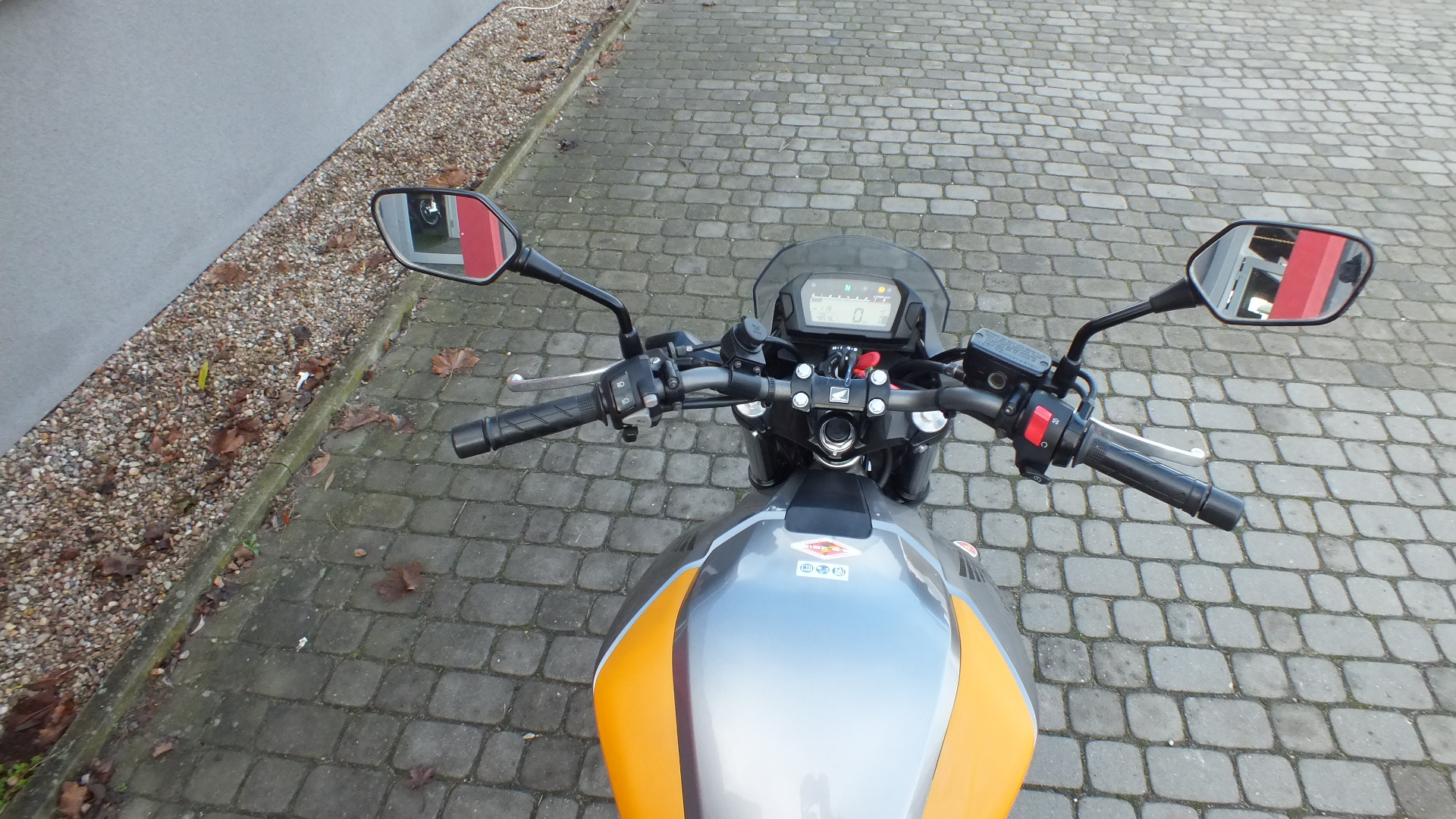 
								Honda NC 700 S 2012 full									