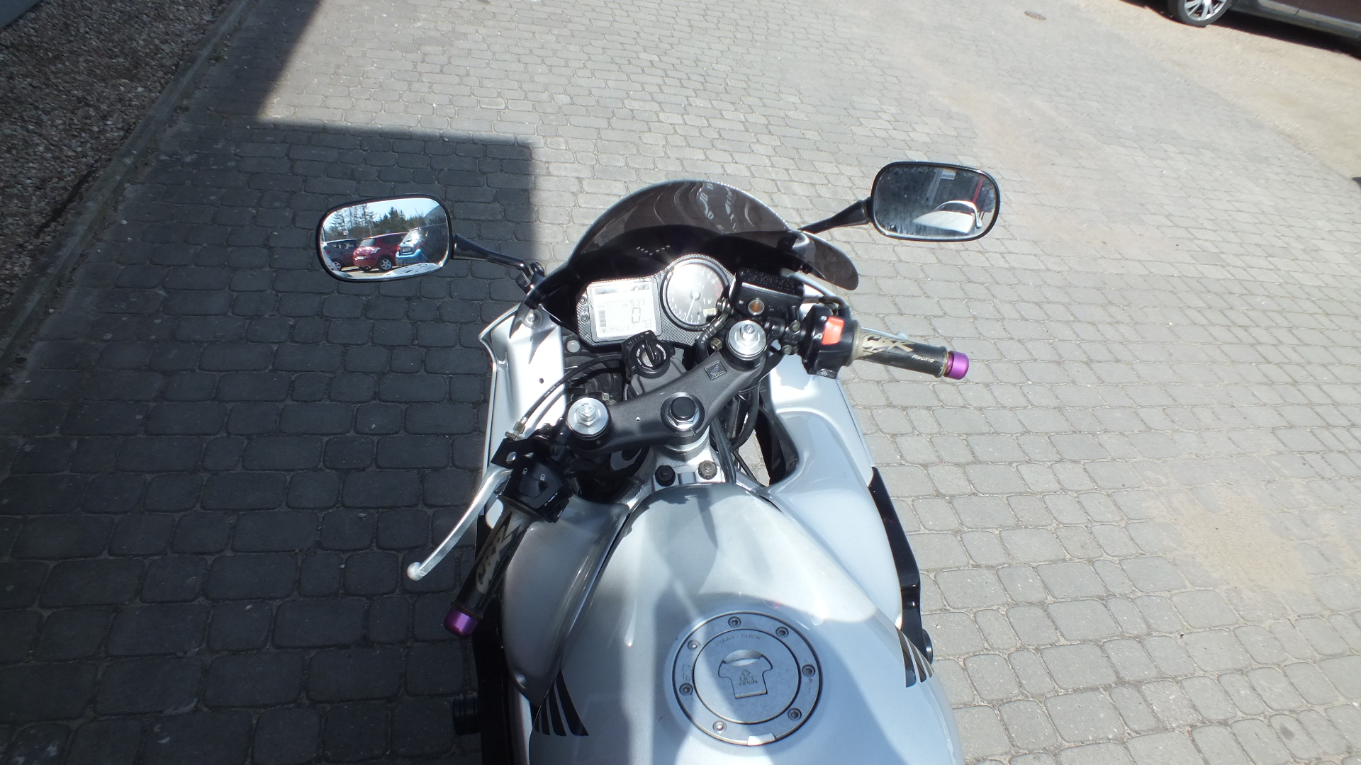 
								Honda 2003 full									