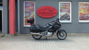 Honda DEAUVILLE 700 ABS 2006
