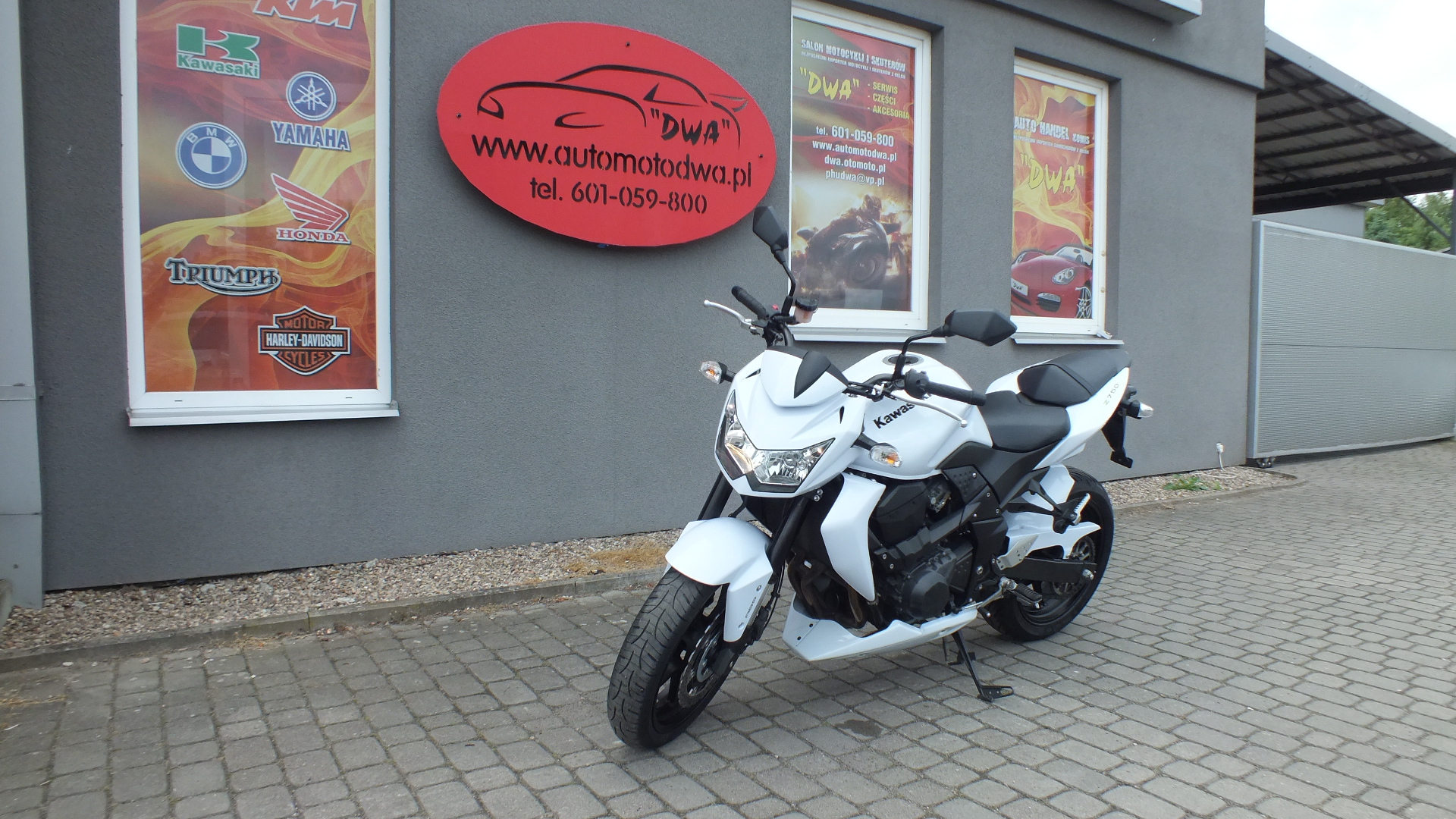 
								KAWASAKI Z 750 ABS 2012 full									