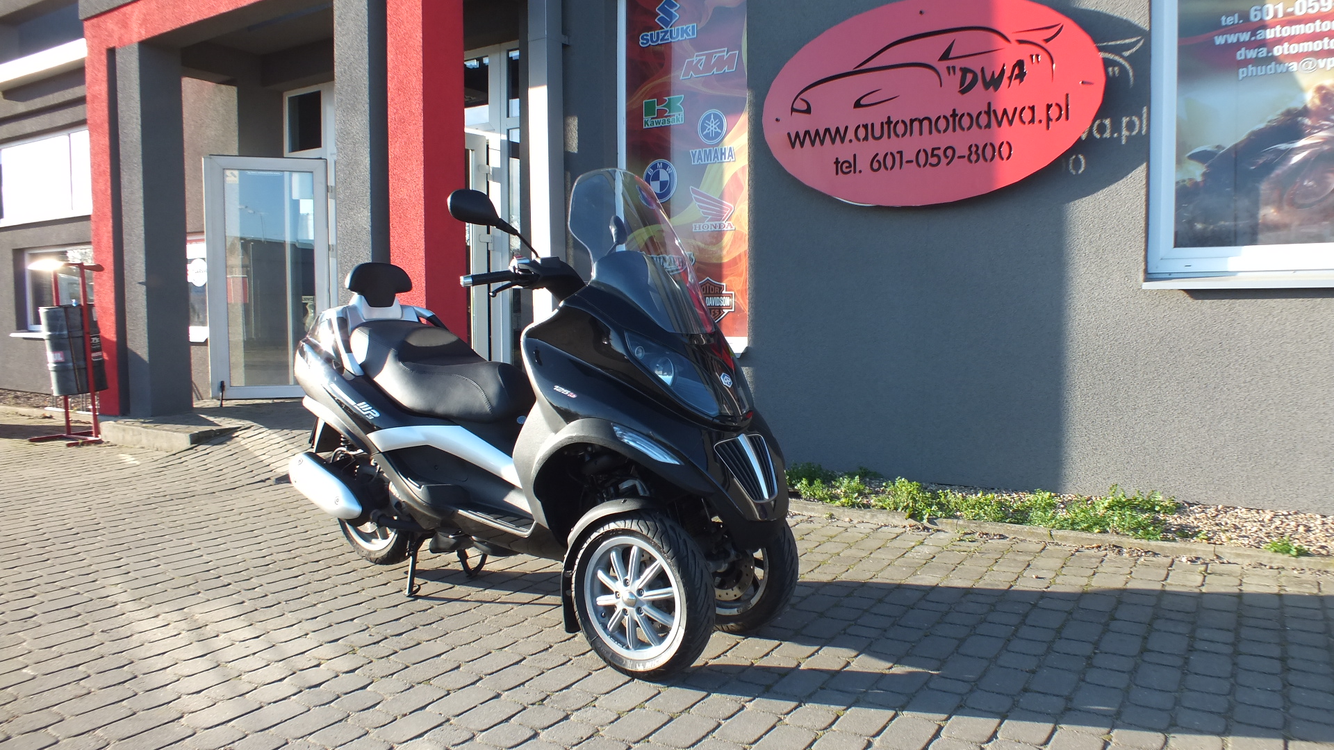 
								PIAGGIO MP-3 2009 full									