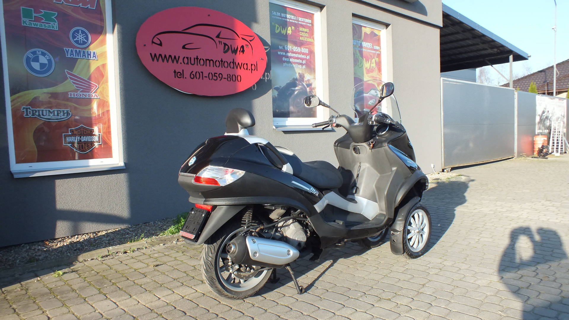 
								PIAGGIO MP-3 2009 full									