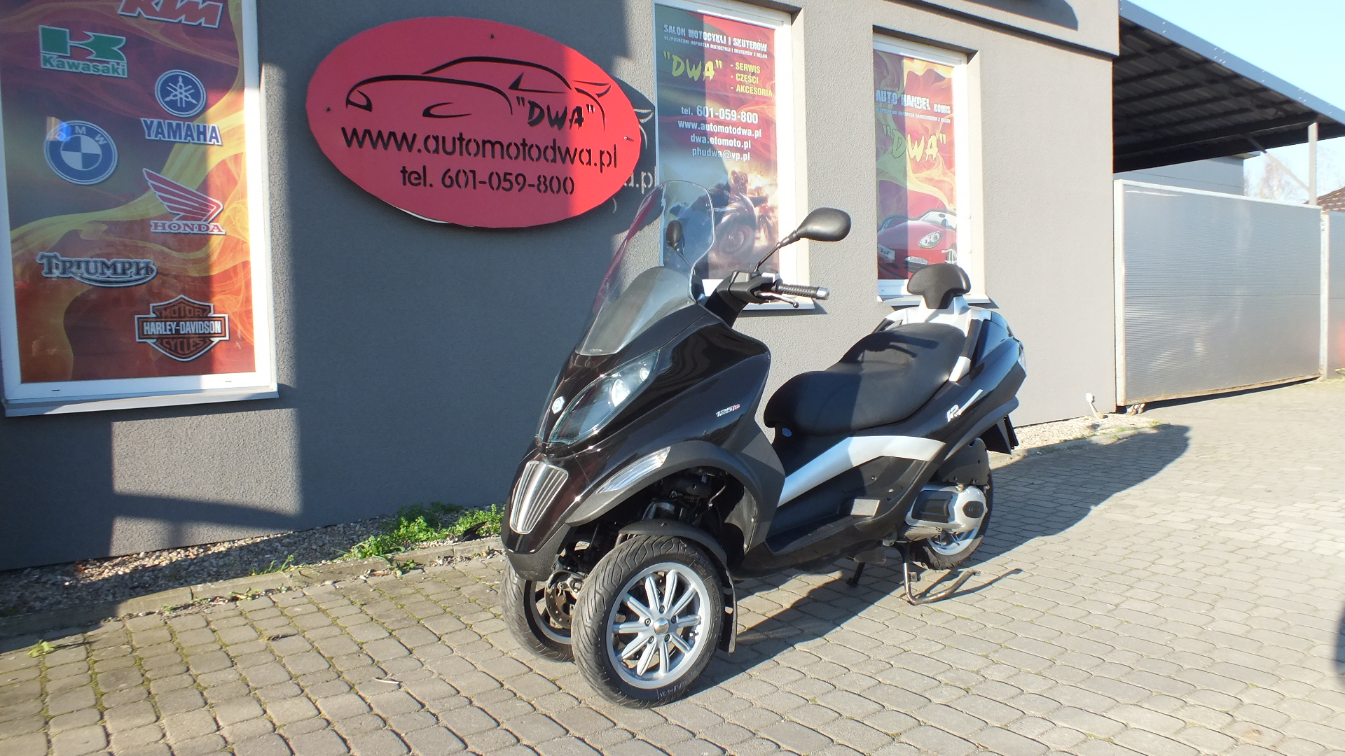 
								PIAGGIO MP-3 2009 full									