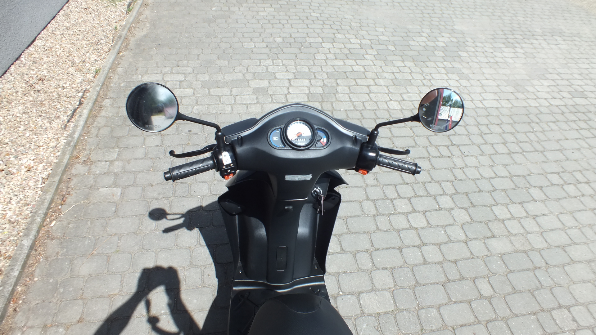 
								KYMCO AGILITY 2022 full									