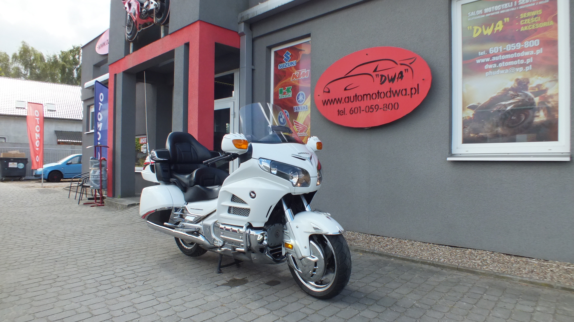 
								Honda GL 1800-ABS 2014 full									