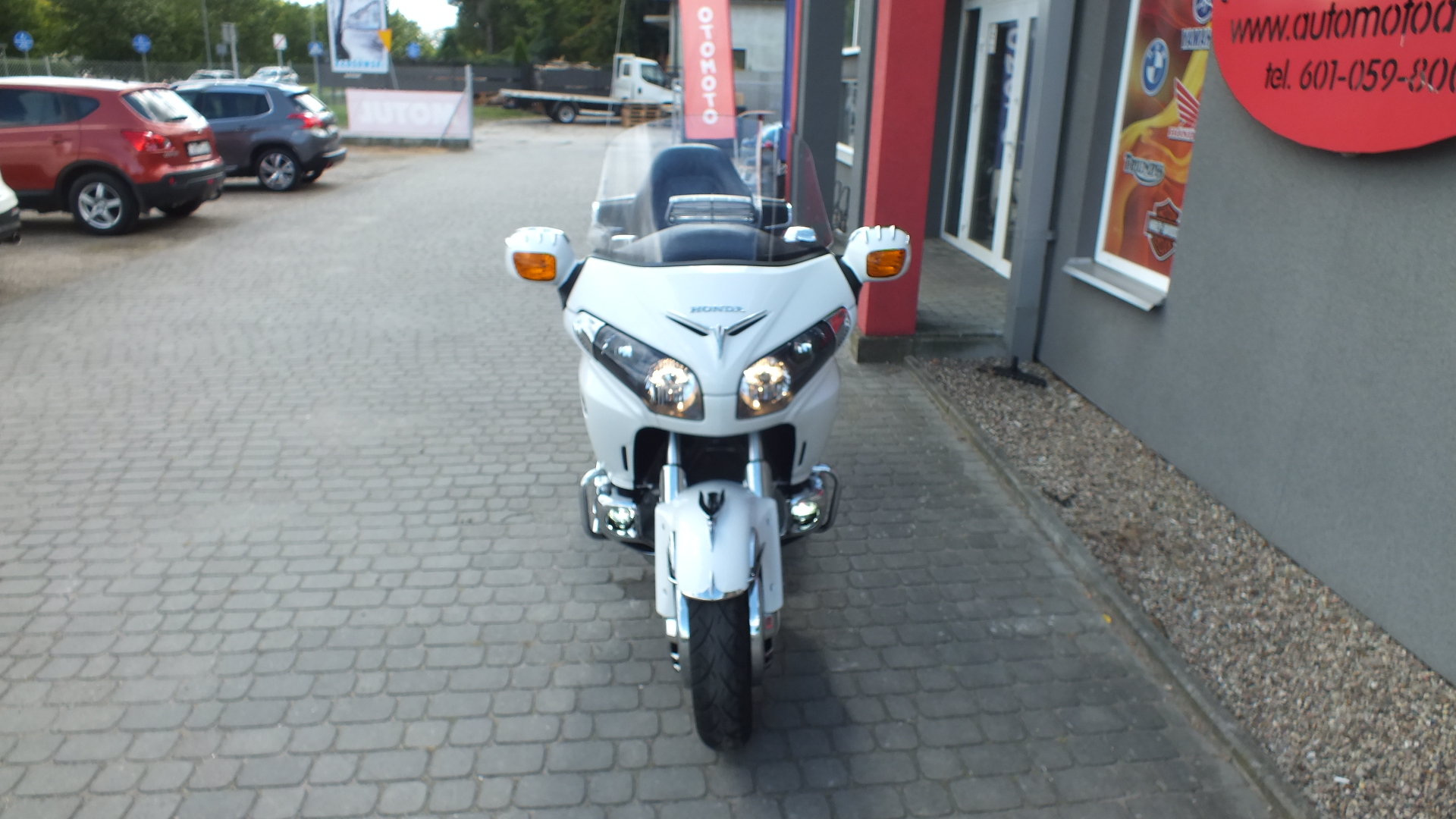 
								Honda GL 1800-ABS 2014 full									