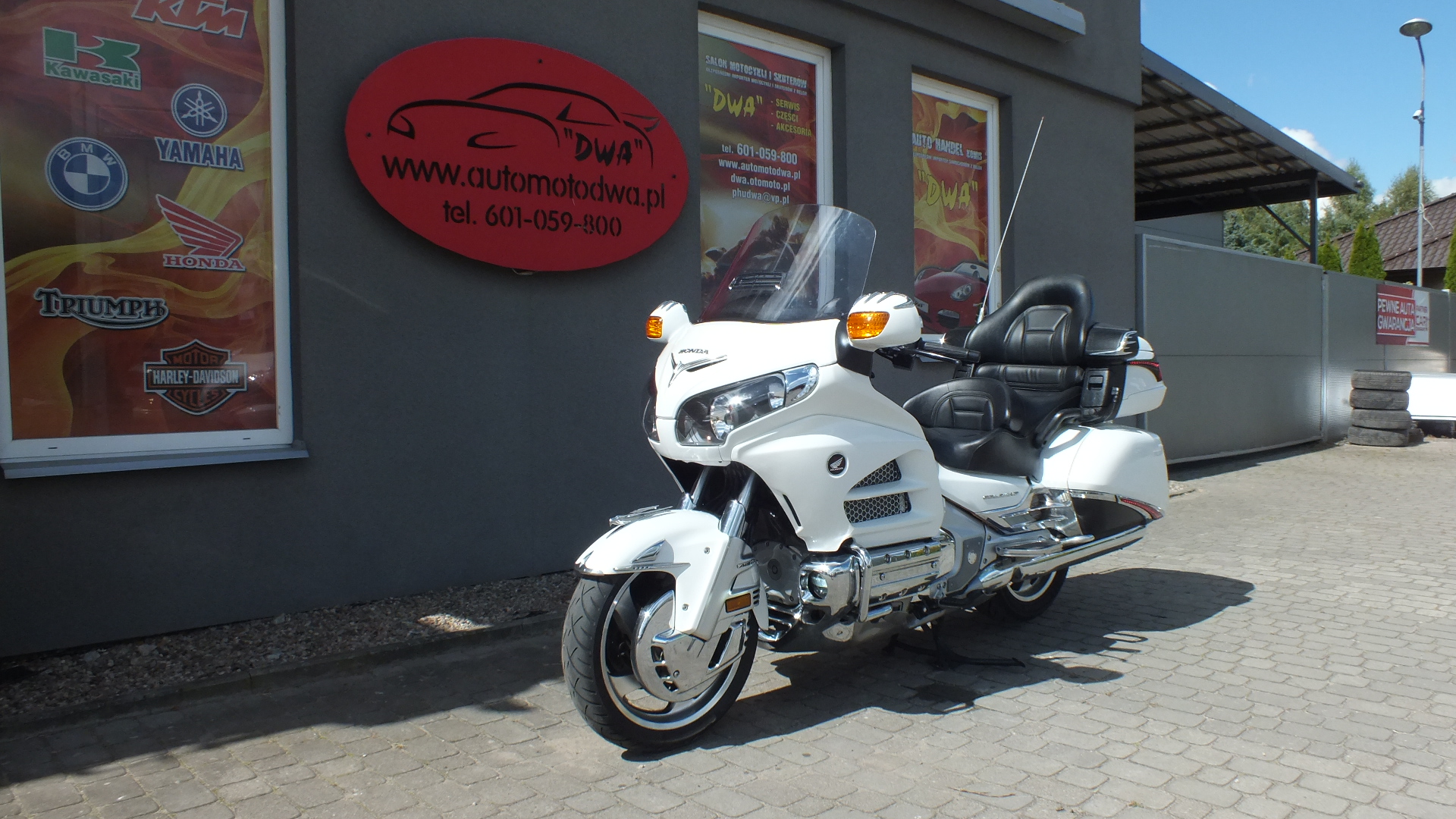 
								Honda GL 1800-ABS 2014 full									