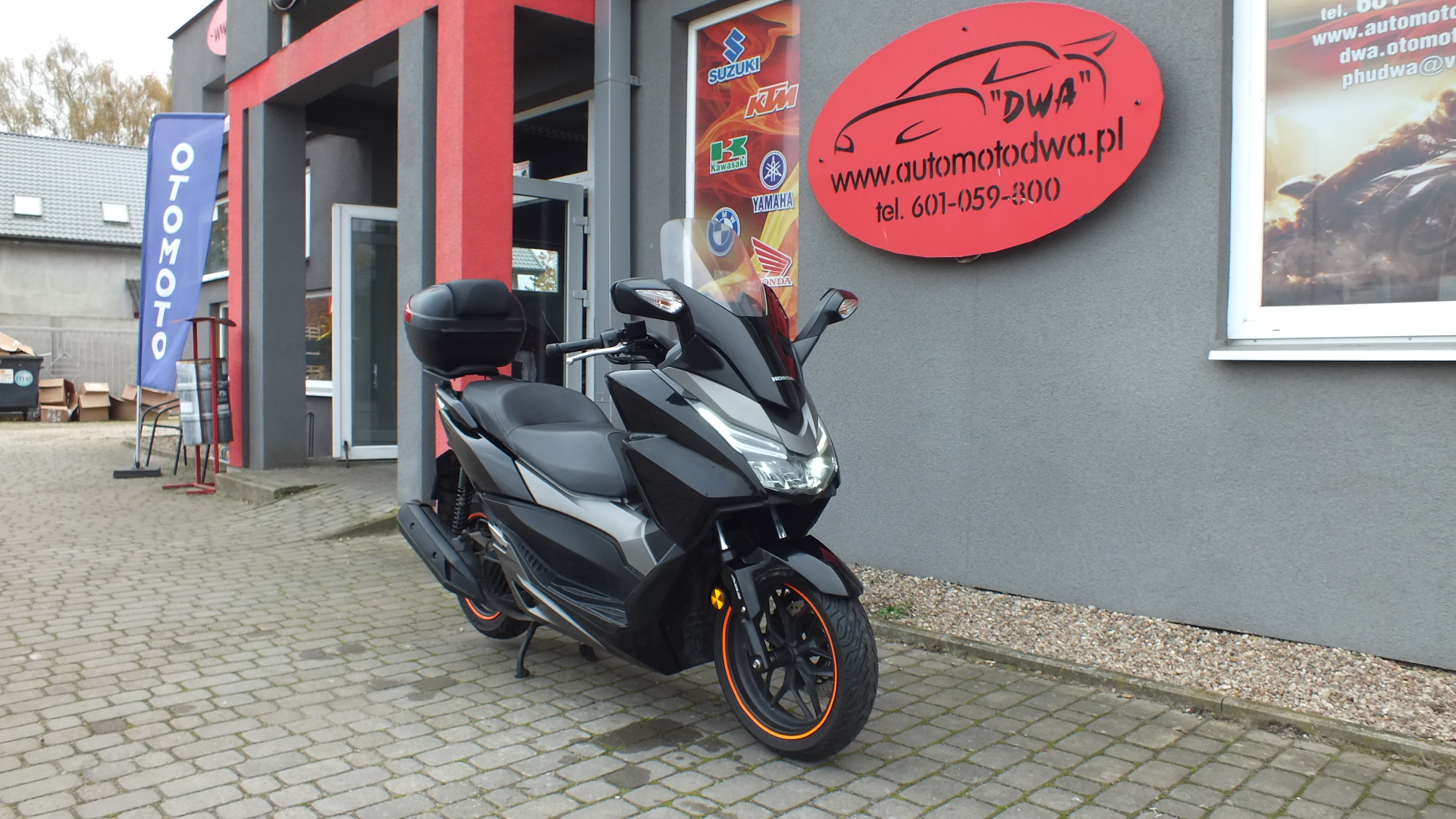 
								Honda NSS – FORZA 125 2017 full									