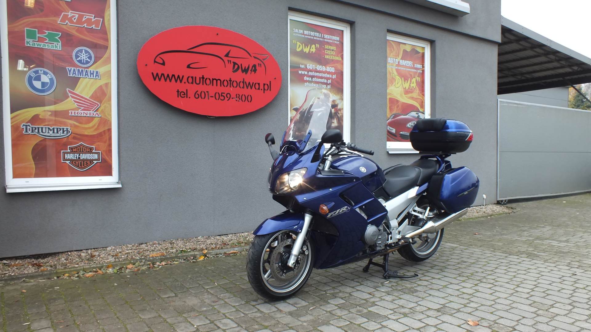 
								YAMAHA FJR 1300-ABS 2005 full									