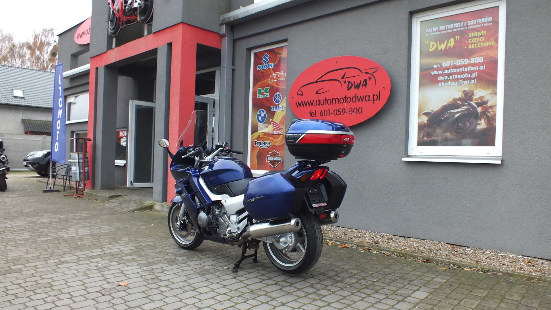 
								YAMAHA FJR 1300-ABS 2005 full									