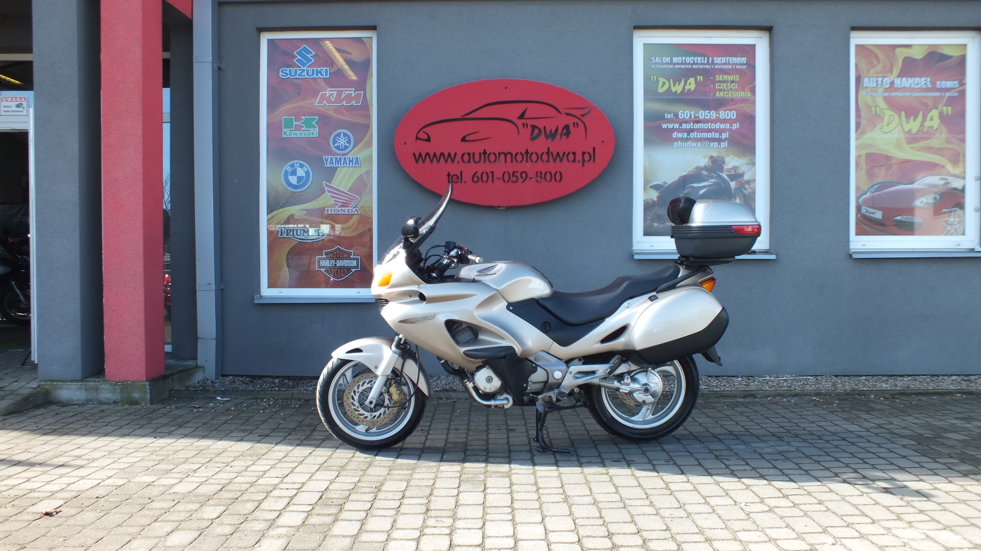
								Honda DEAUVILLE 650 1998 full									