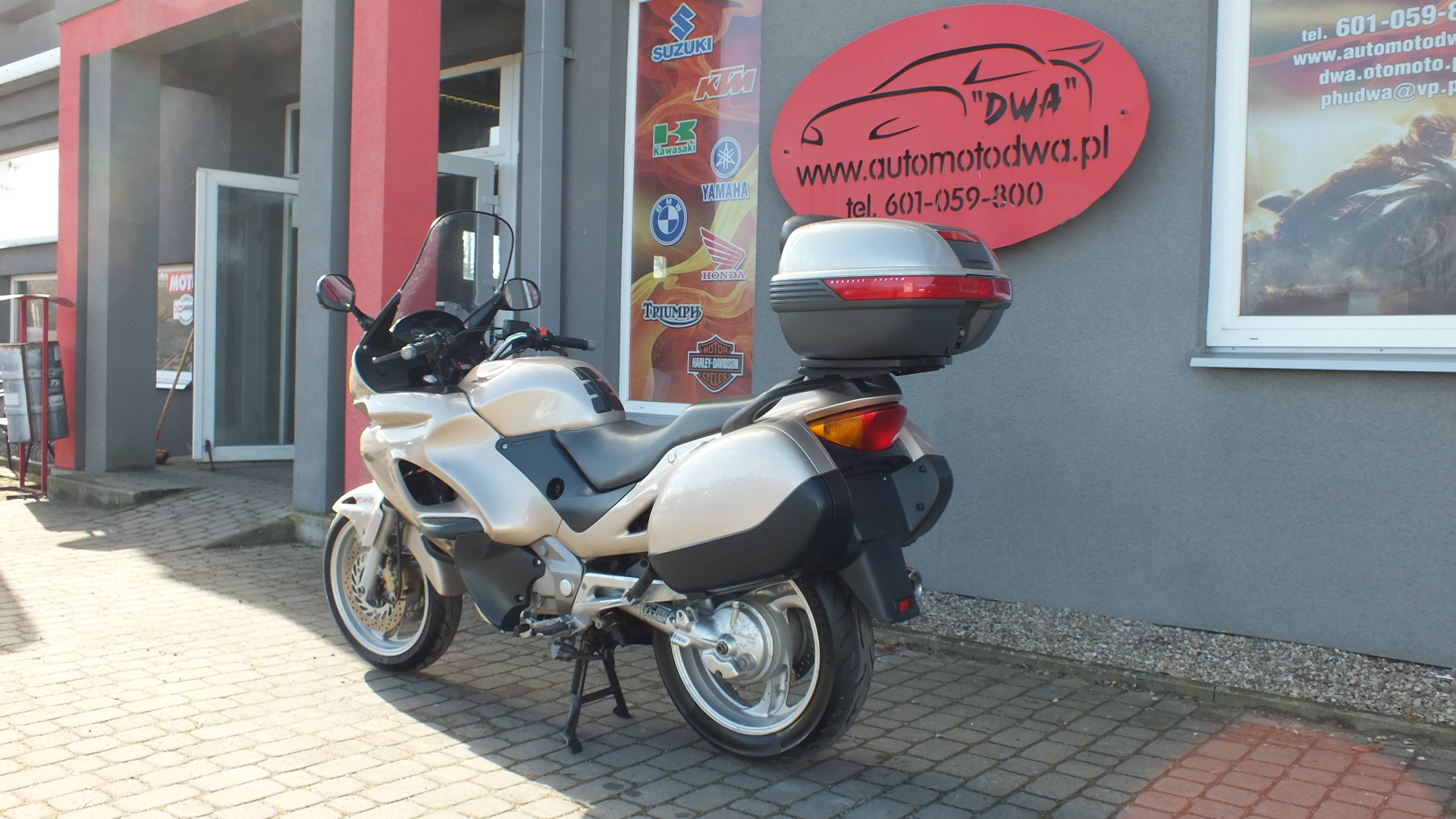 
								Honda DEAUVILLE 650 1998 full									