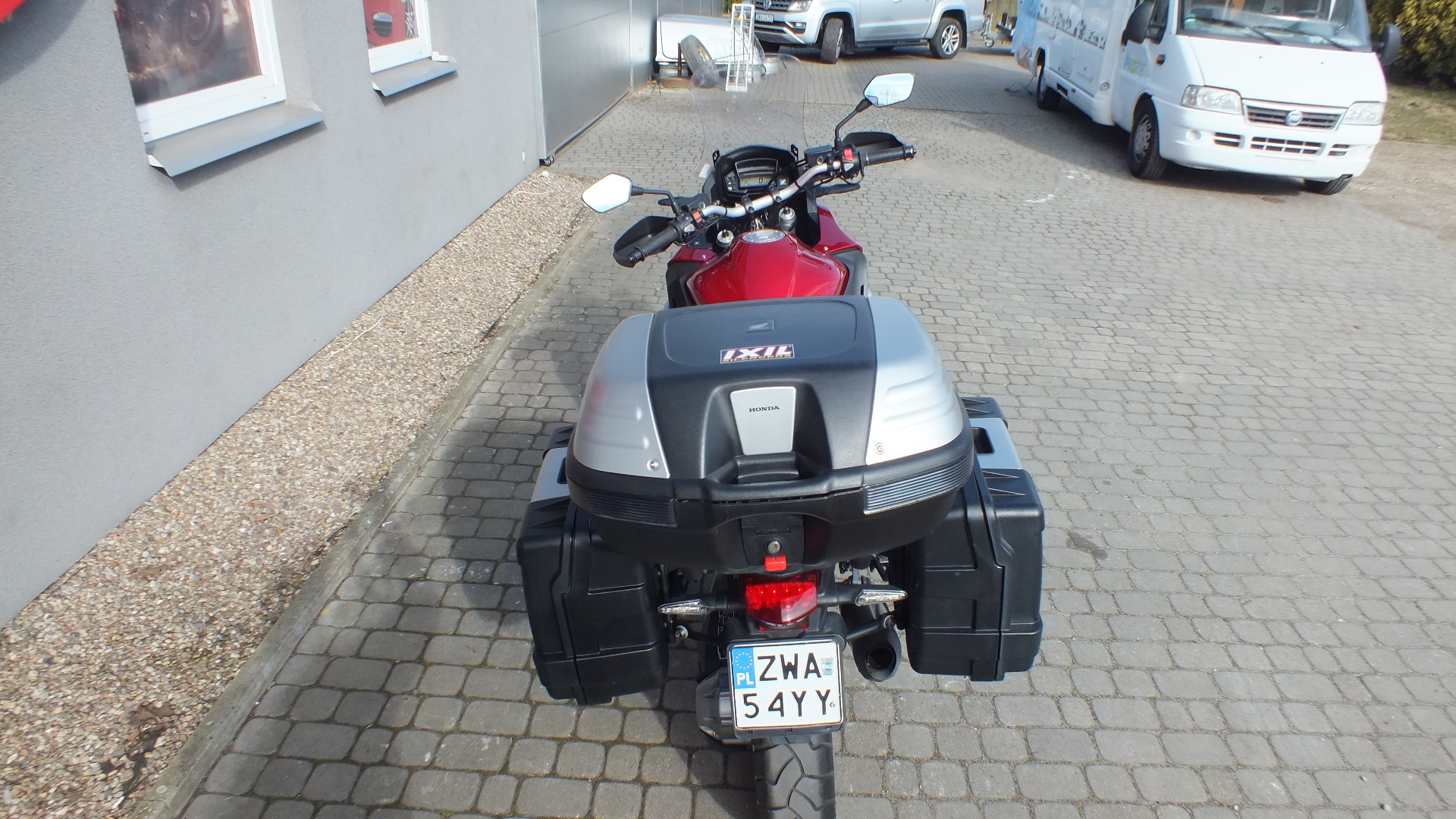 
								Honda VFR 1200 X 2013 full									