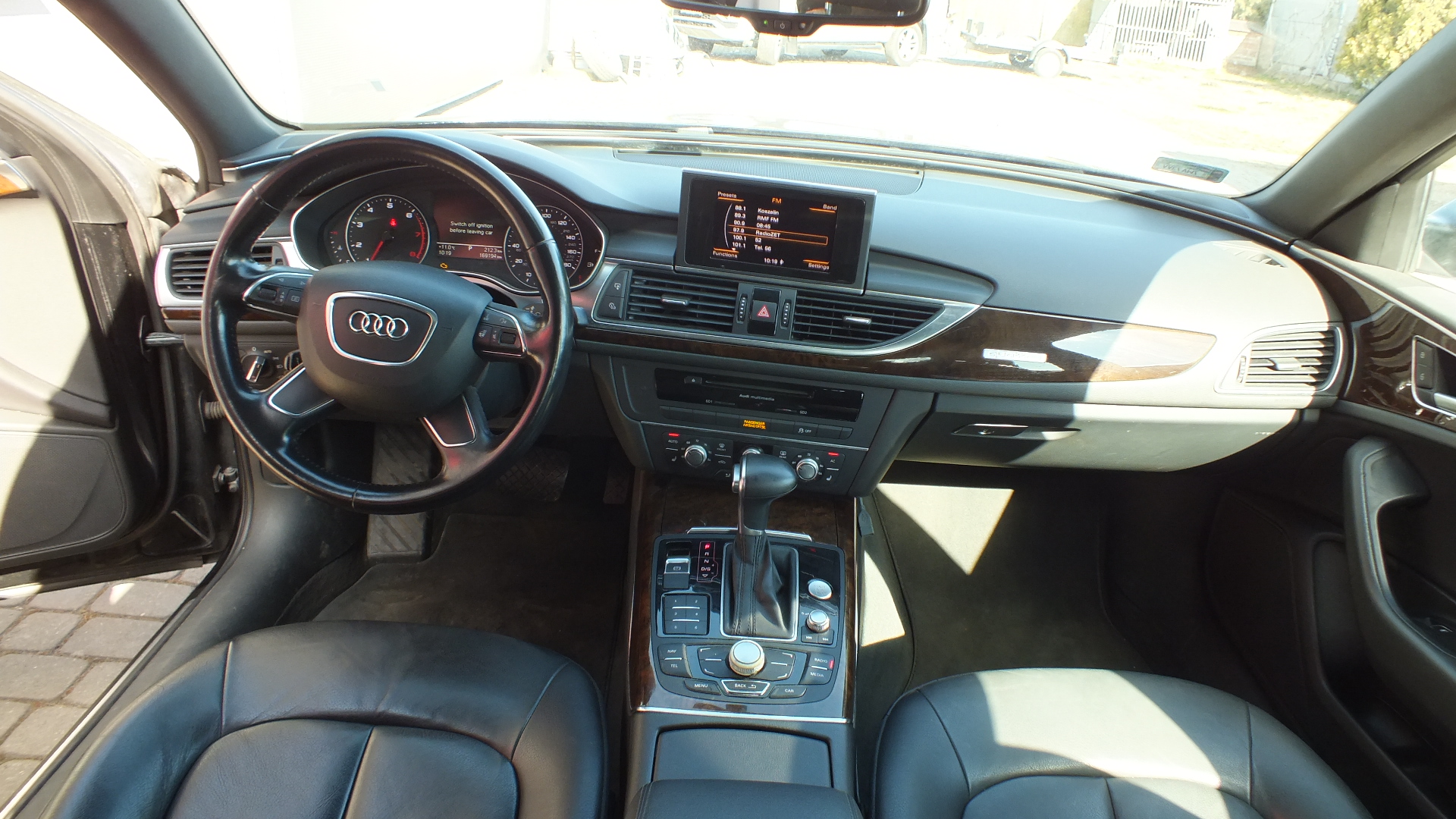 
								Audi A-6 2013 full									