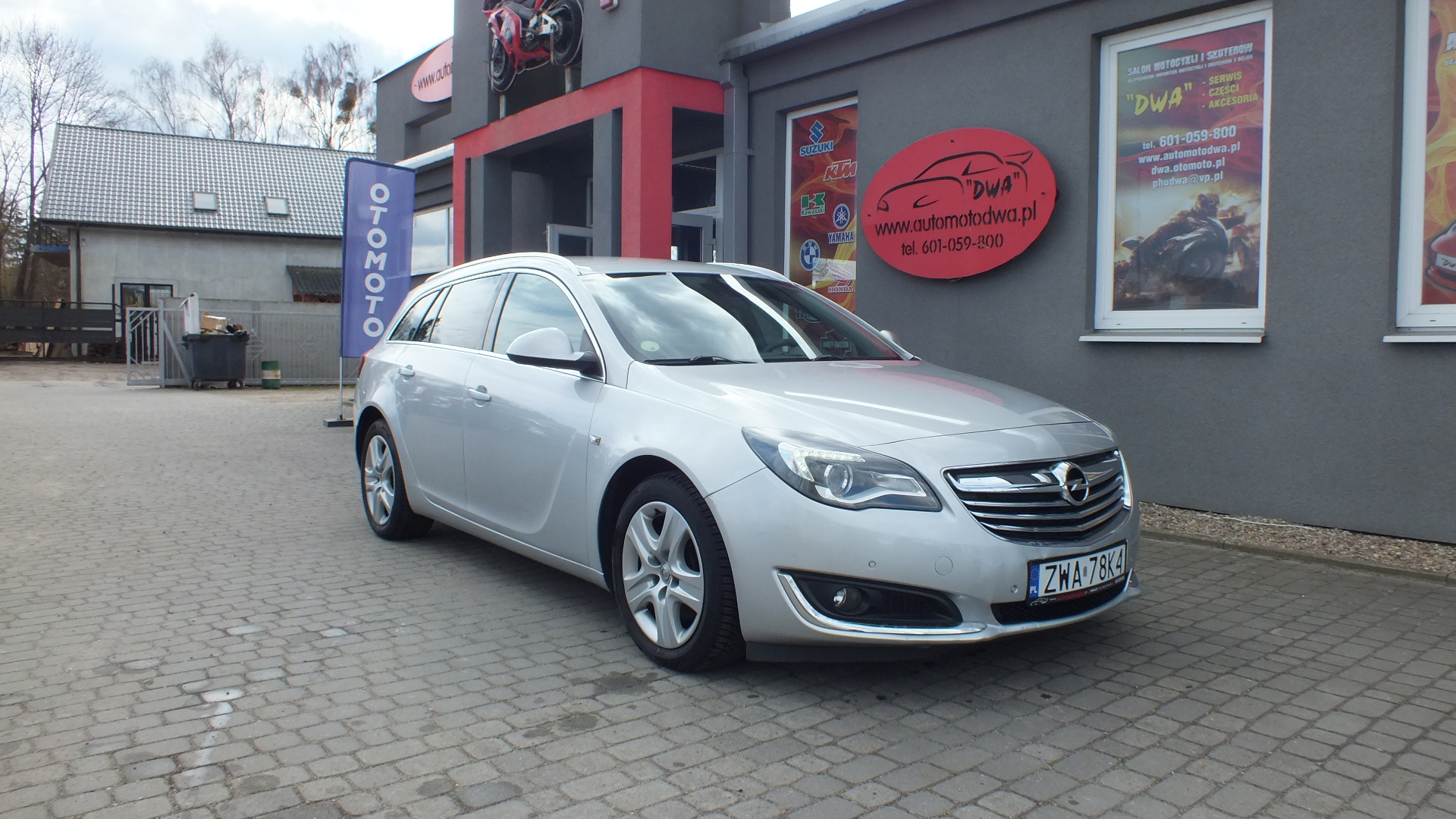 
								OPEL INSIGNIA 2013 full									