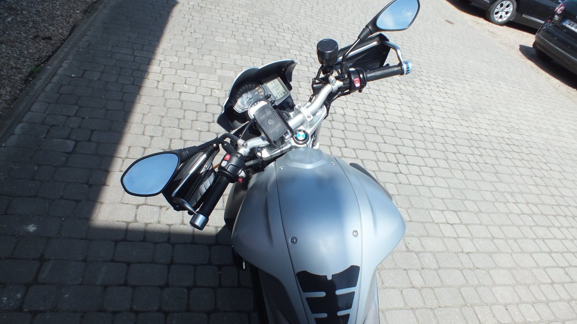 
								BMW F800R 2010 full									