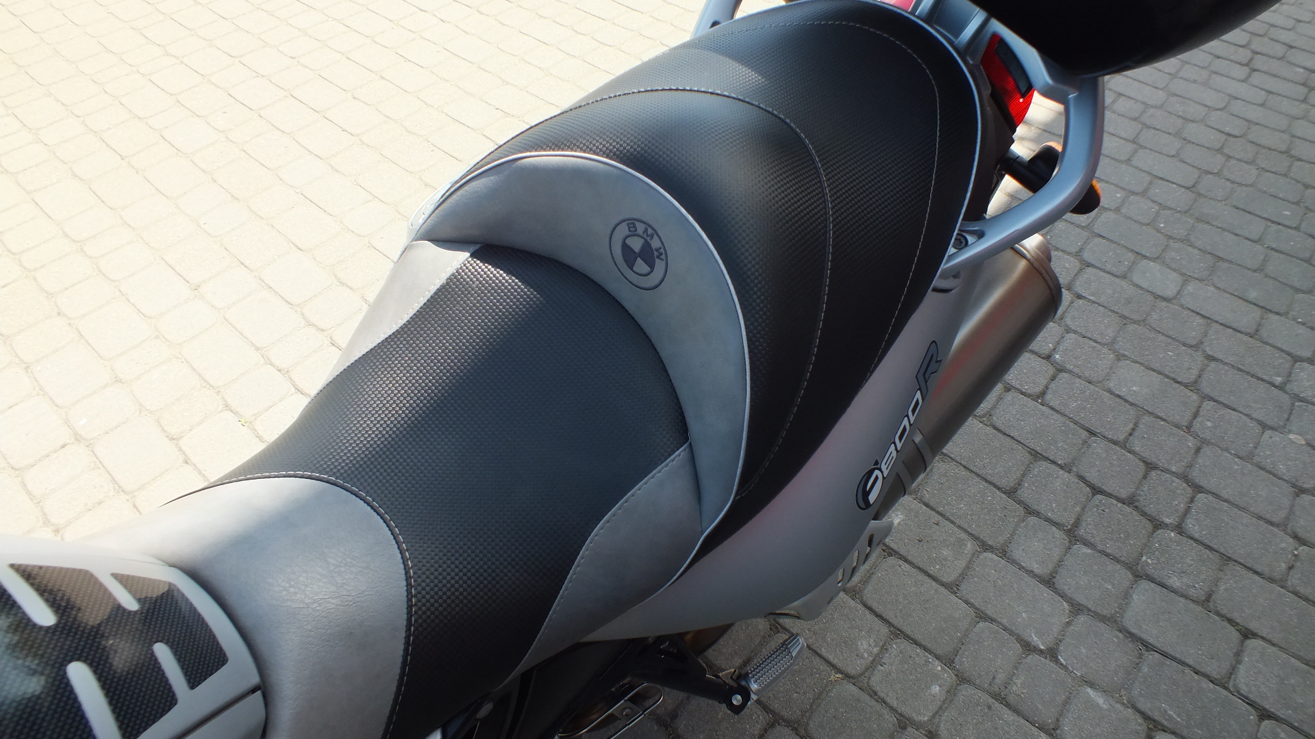 
								BMW F800R 2010 full									