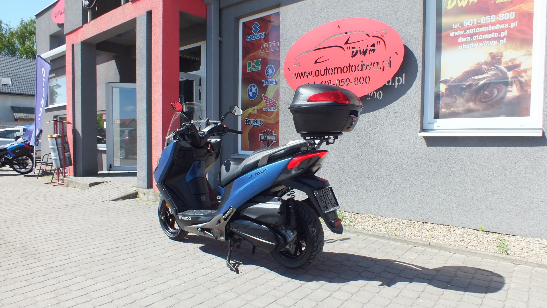 
								KYMCO X-TOWN C300 2022 full									