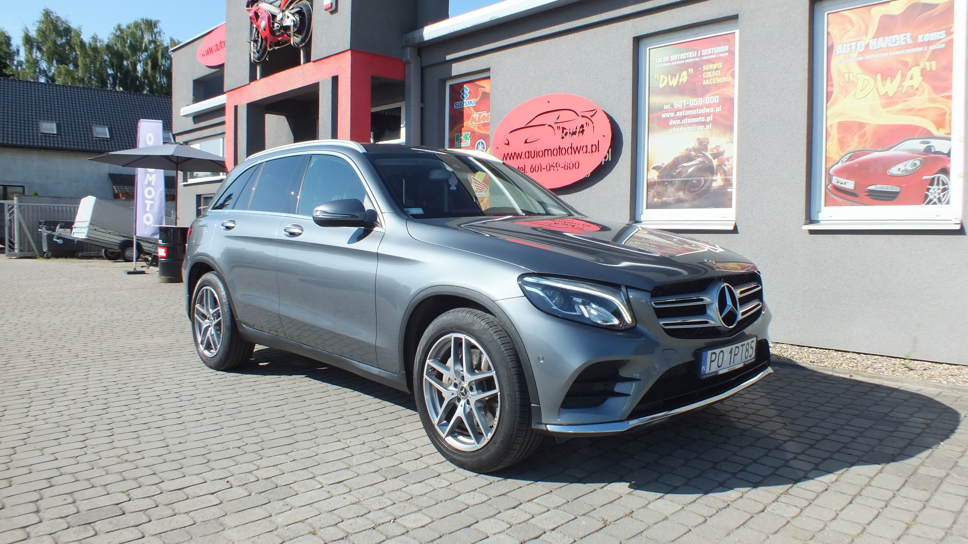 
								Mercedes-Benz GLC 2017 full									