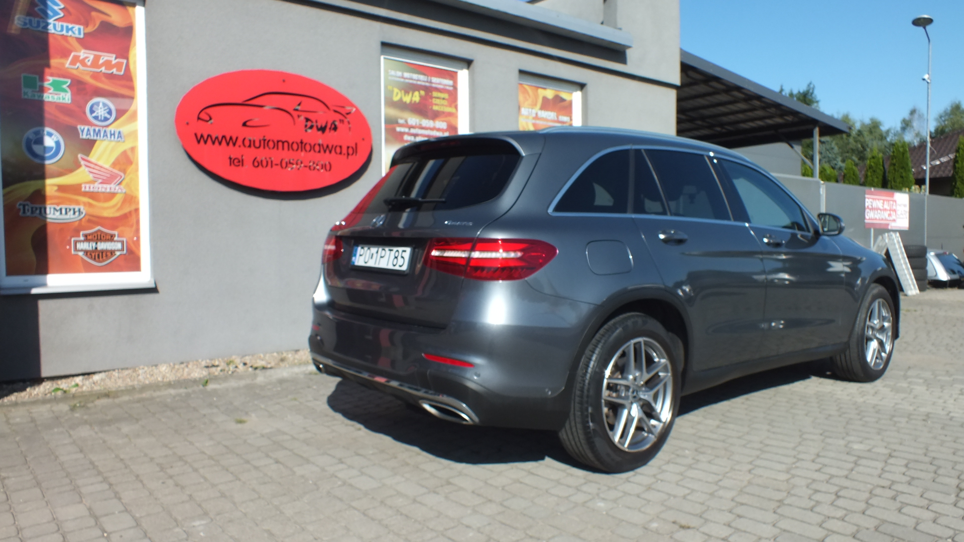 
								Mercedes-Benz GLC 2017 full									