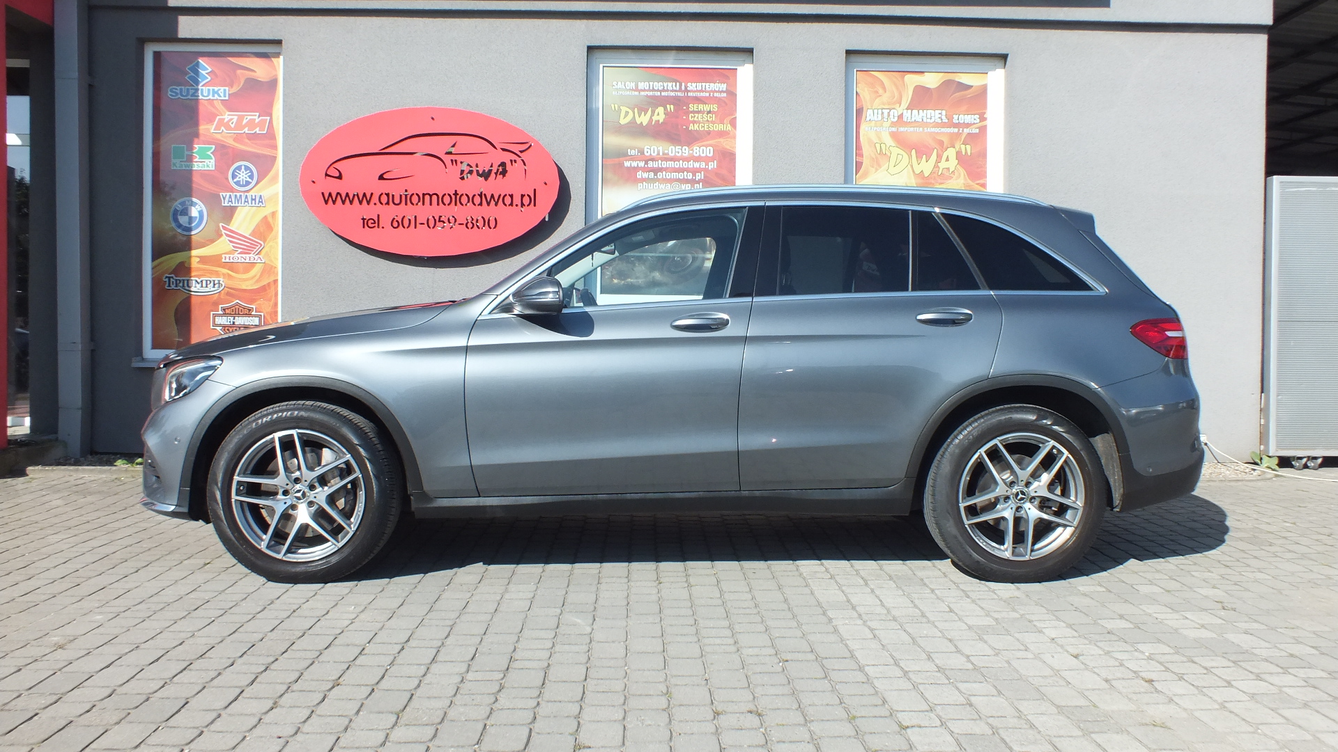 
								Mercedes-Benz GLC 2017 full									