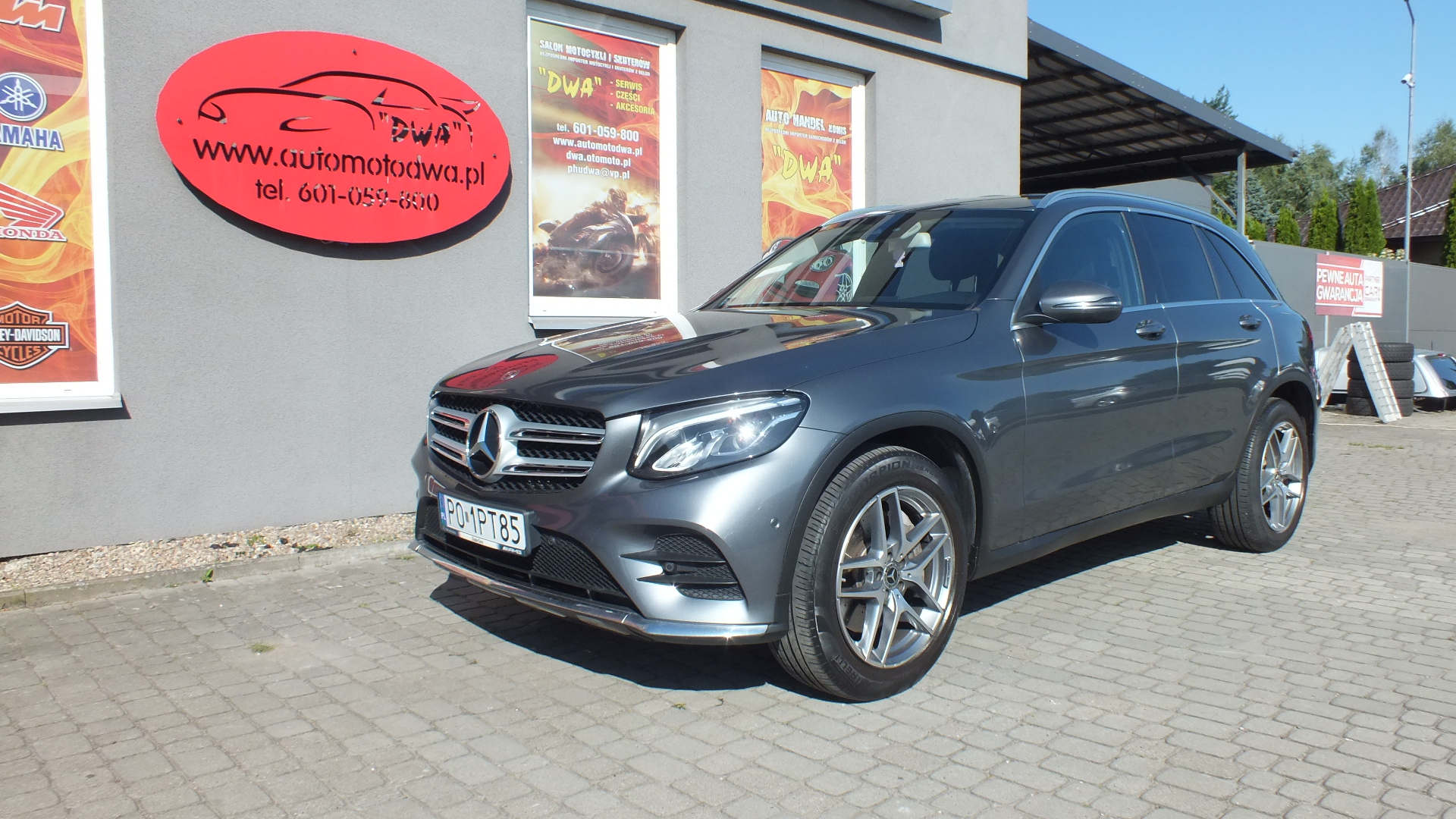 
								Mercedes-Benz GLC 2017 full									